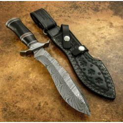 Damast bowie jachtmes, mooi handgemaakt mes UNIEK damascus