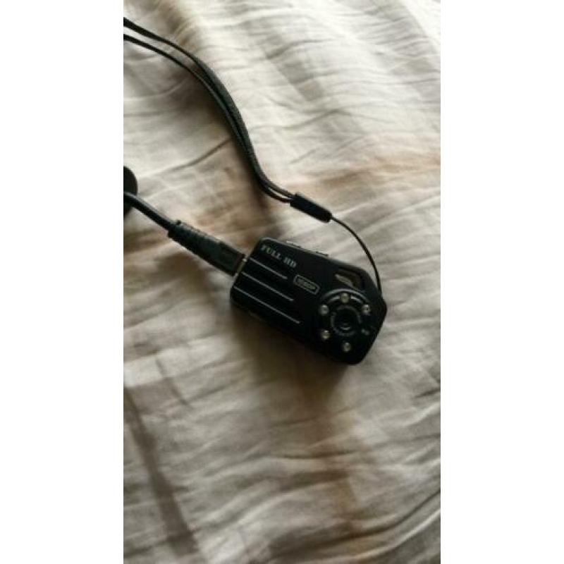 Mini HD camera , night vision foto en video spionage, helm