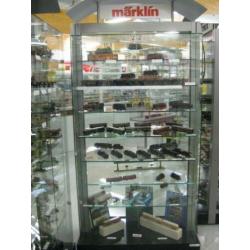 Vitrine Origineel Trix winkel interieur