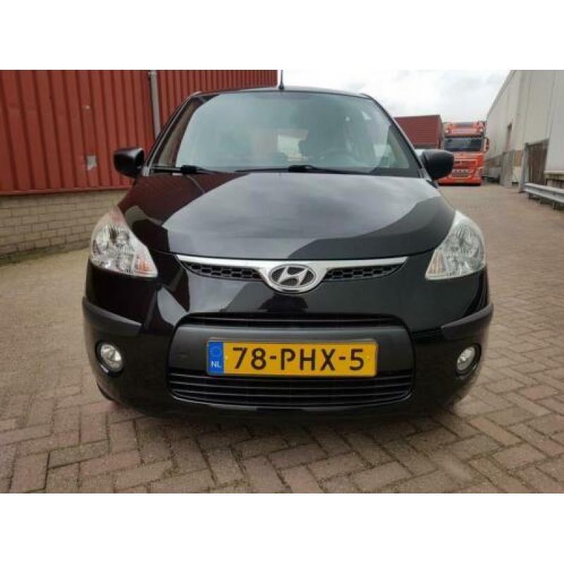 Hyundai I 10 1.1 Automaat Bj 2011 airco apk nap eleckt pak.