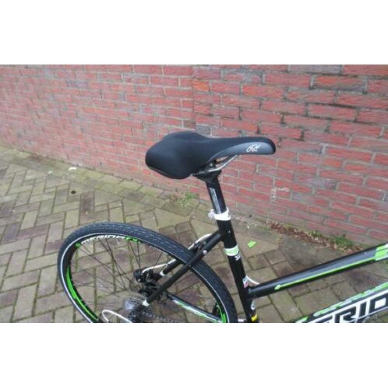 Merida Speeder t 2 met 27 versnellingen nu € 225,-
