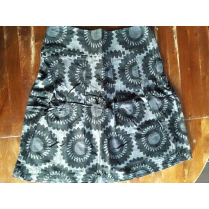 H&M rok mt. 38 donkergrijs met zwart