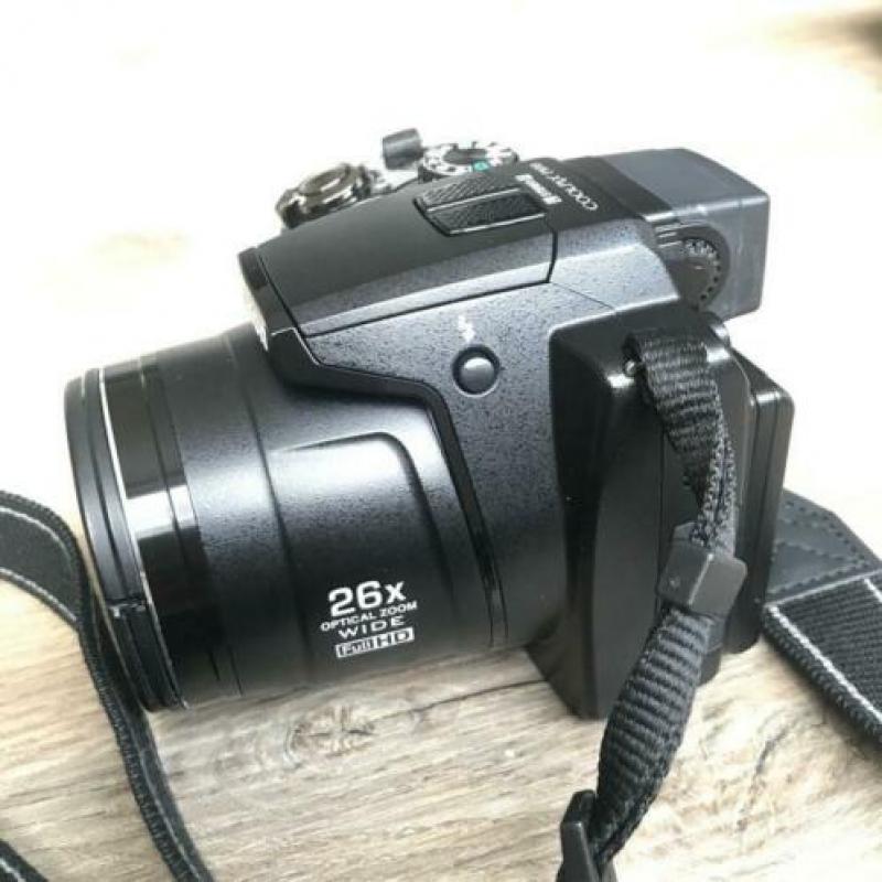 NIKON Coolpix P100 Camera 26x Zoom 10.3 Megapixels Full HD