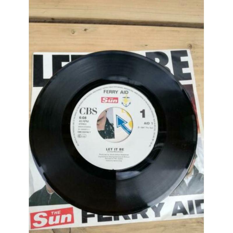 Retro vintage singeltje,Let it be, Ferry aid!