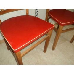 2 vintage stoeltjes