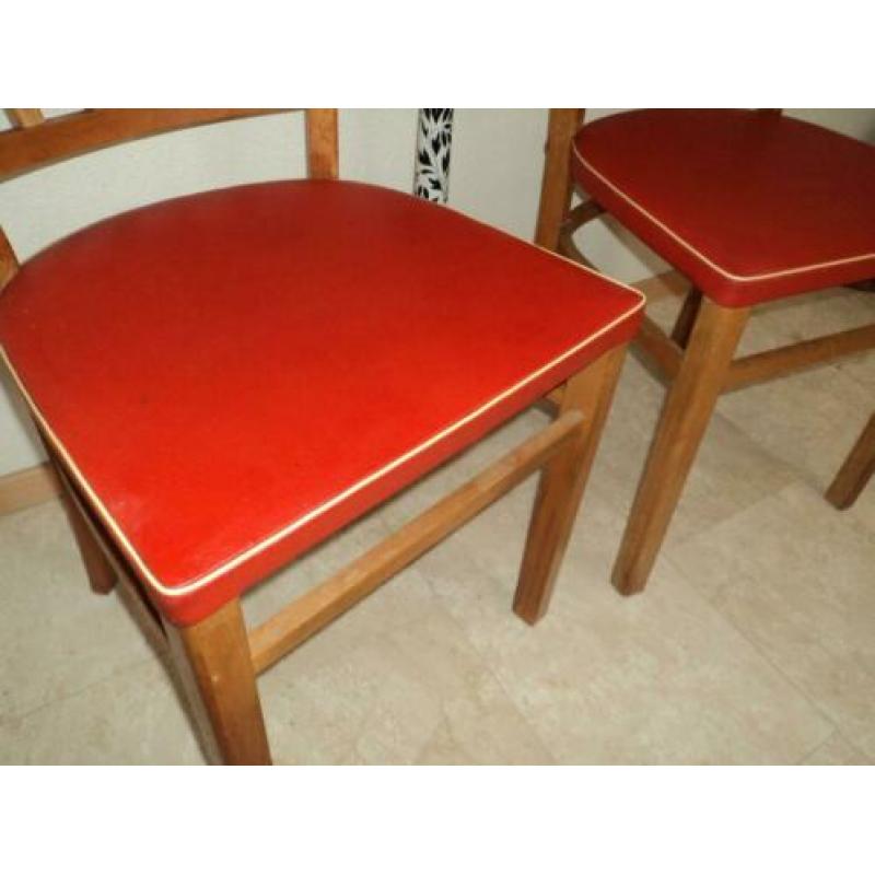 2 vintage stoeltjes