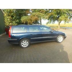 Volvo V70 2.4 140pk Bi-Fuel LPG bj 2002 clima V70
