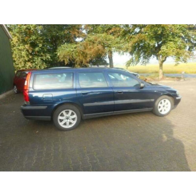 Volvo V70 2.4 140pk Bi-Fuel LPG bj 2002 clima V70