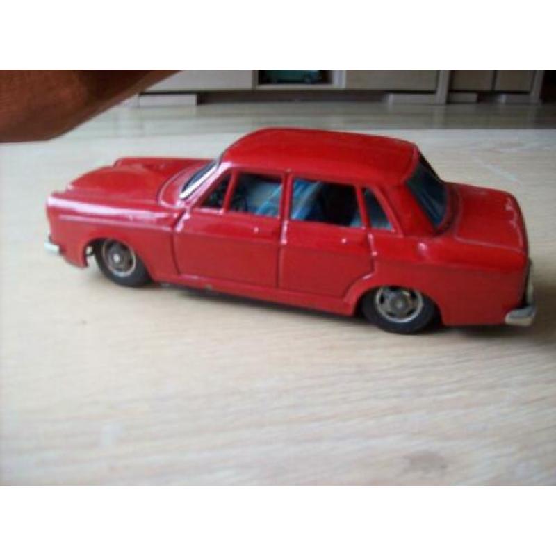 blikken tin toy volvo 164 made in japan