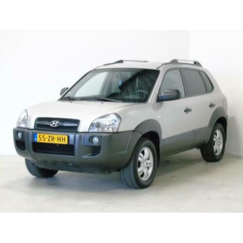 Hyundai Tucson 2.0i Active Trekhaak/2 velgsets
