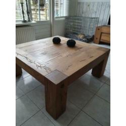 zwaar masieef grijs eikeen salontafel