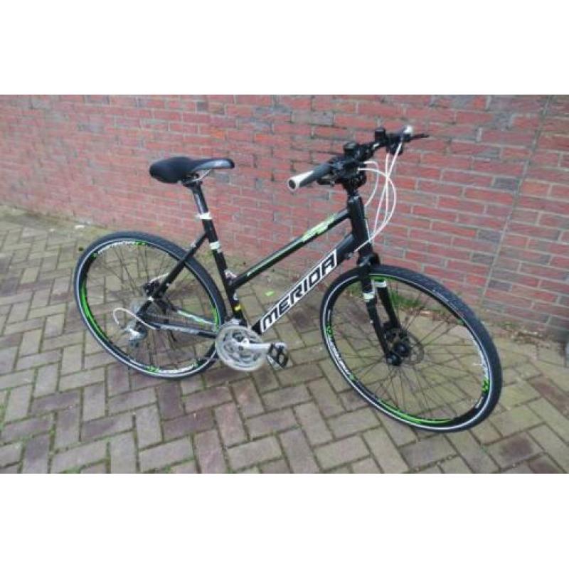 Merida Speeder t 2 met 27 versnellingen nu € 225,-
