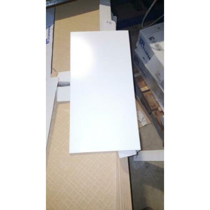 Tegels diverse soorten vanaf 5m2
