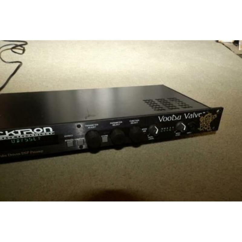 Rocktron Voodu Valve DSP Pre Amp