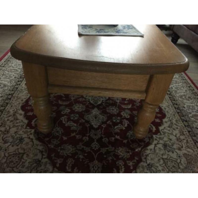 Salontafel gezandstraald hout