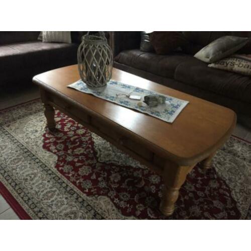 Salontafel gezandstraald hout