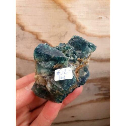 Groene Fluoriet op matrix 346 gram