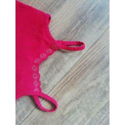 Rood topje Tommy Hilfiger hilfinger maat 122 / 128