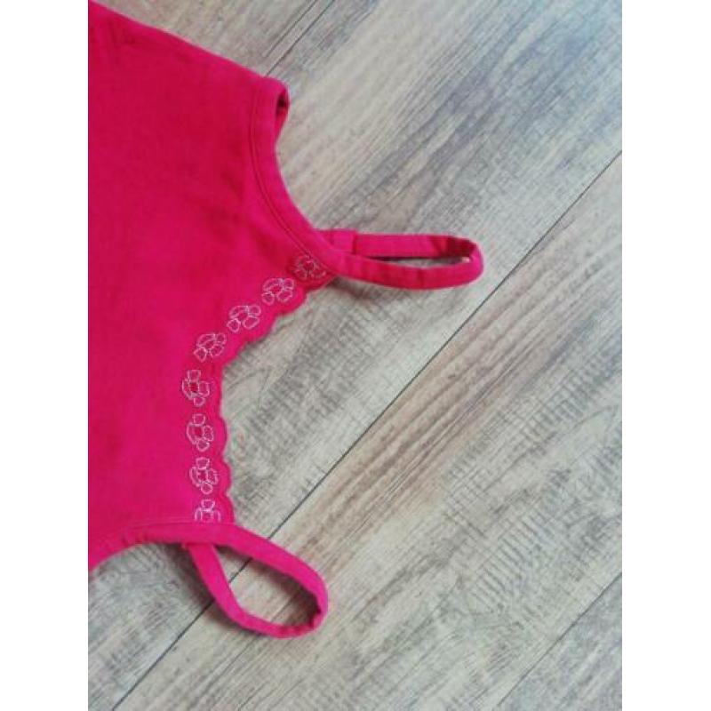 Rood topje Tommy Hilfiger hilfinger maat 122 / 128