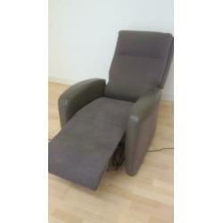 Relaxfauteuil (volledig elektrisch verstelbaar)