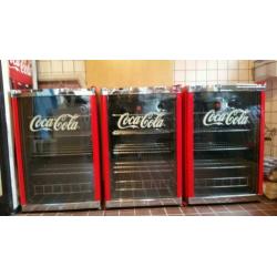 Te koop 4 x Coca cola 1 x pepsi koelkast glasdeur koeling
