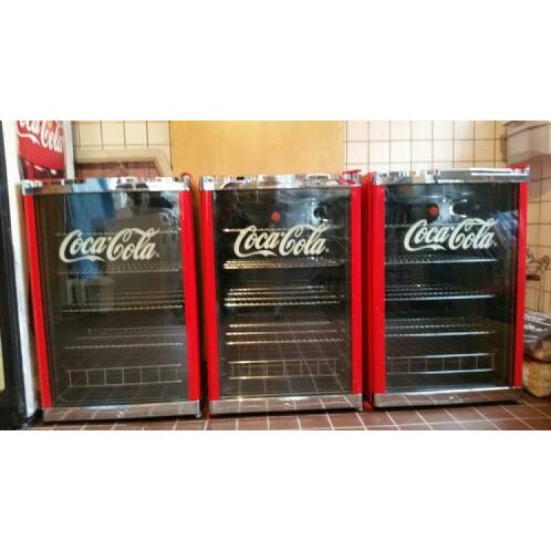 Te koop 4 x Coca cola 1 x pepsi koelkast glasdeur koeling
