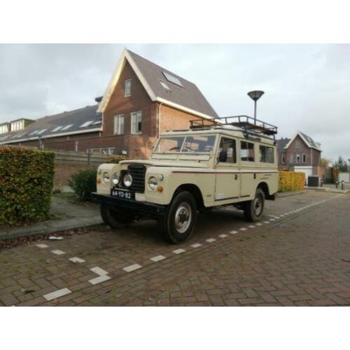 Land Rover Santana 109 1977 Wit