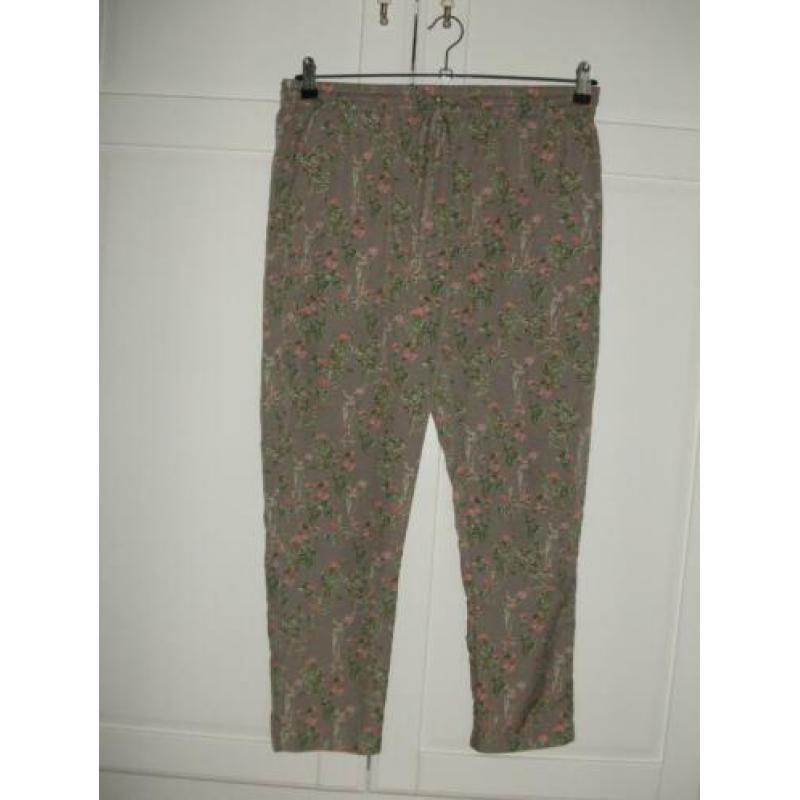 Amichi grijze bloemetjes loose fit jogger broek, maat S