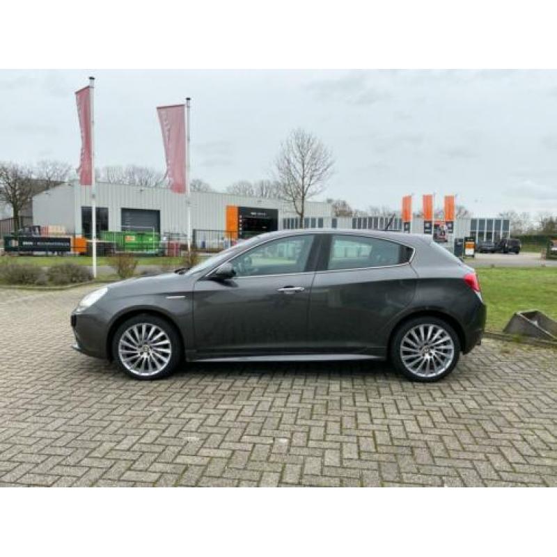 Alfa Romeo Giulietta 1.4 T Distinctive