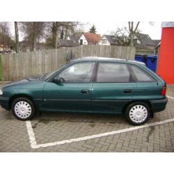 Opel Astra 1.6 I 16V 1997 Blauw apk tot 18-02-2021!!!!!!!!!!