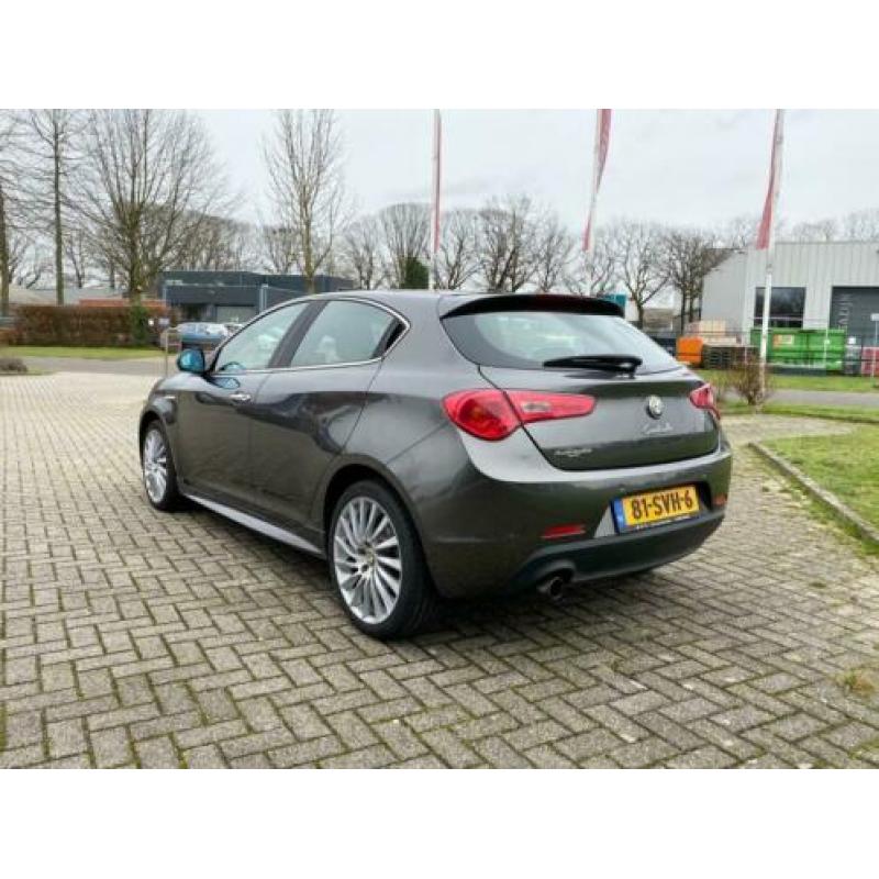 Alfa Romeo Giulietta 1.4 T Distinctive
