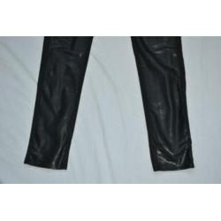 Guess, super mooie dames broek maat 28, zo goed als nieuw