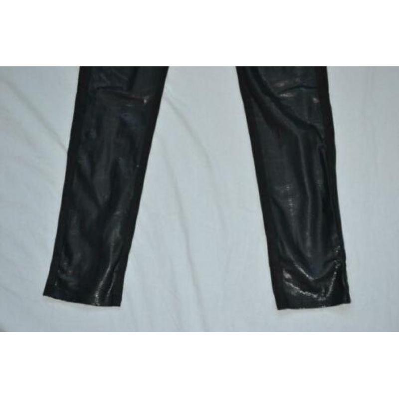 Guess, super mooie dames broek maat 28, zo goed als nieuw