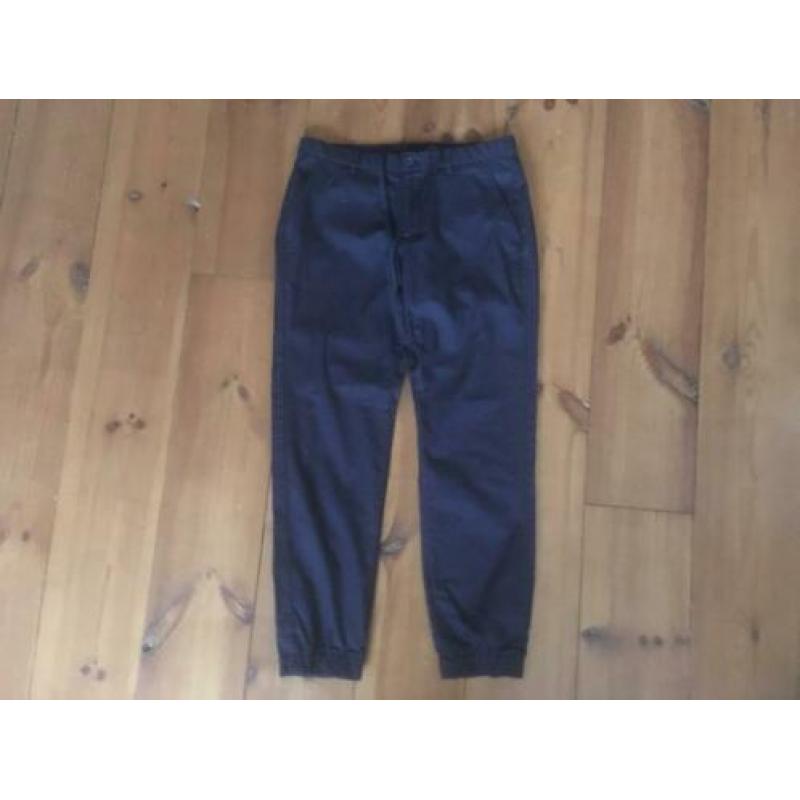 Uniqlo zgan donker blauwe loose fit jogger broek, maat M