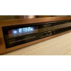 Uniek Brass uitvoering DENON TU-450 - Topklasse