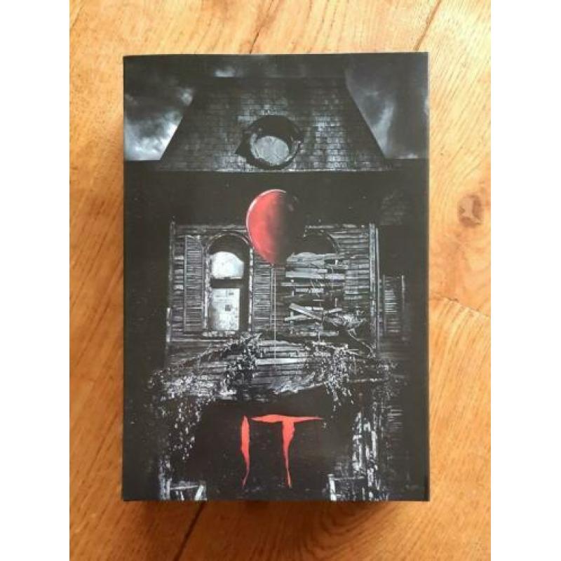 Neca It Pennywise Well House ultimate figure