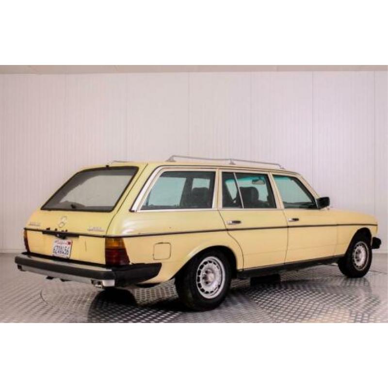 Mercedes-Benz 200-serie 300 TD Automaat (bj 1979)