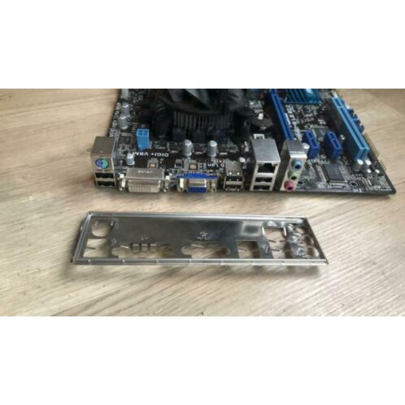 Asus P8H61-M LE + Intel Core i5 3470 + Crucial 8 GB DDR3