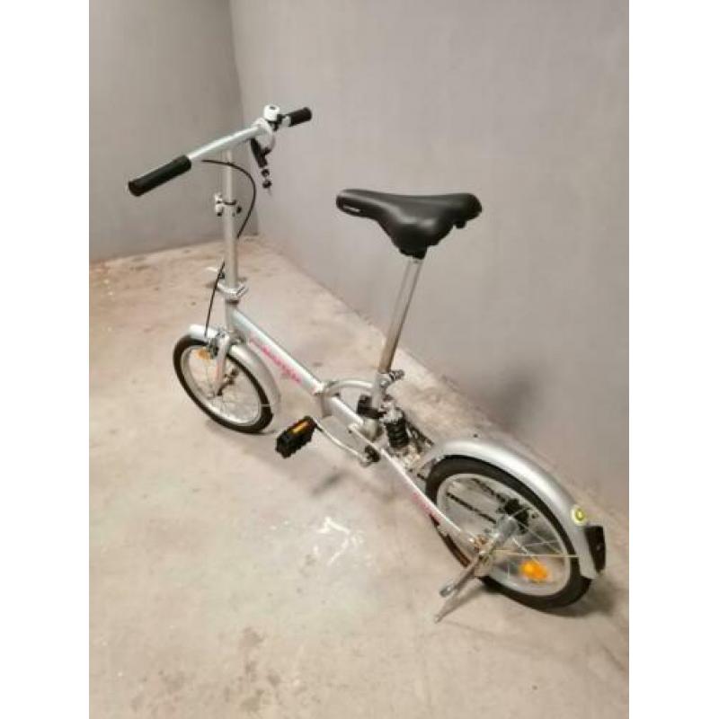 Zeer mooie L. BOND VOUWFIETS met terugtraprem bel stander sl