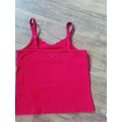 Rood topje Tommy Hilfiger hilfinger maat 122 / 128