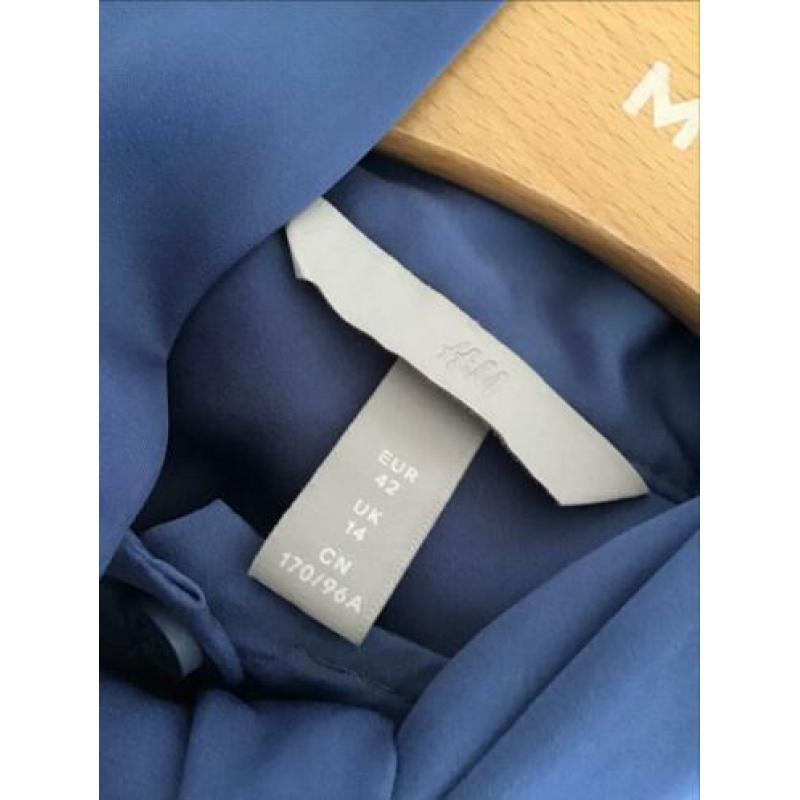 truimaat XL (bij passende chino broek en blouse te koop)