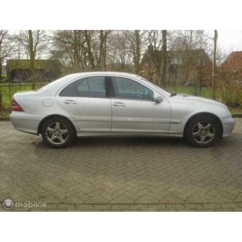 Mercedes C 220 CDI 6 bak-airco-leer Avantgarde APK 7-2020