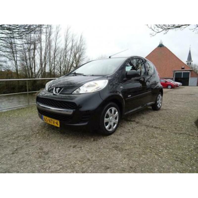 Peugeot 107 1.0-12V Millesim 200 | Airco + Elektrische ramen