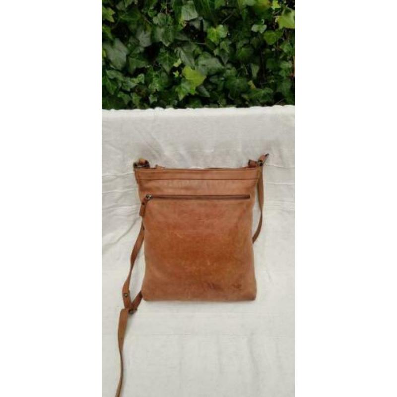 E625 FRED de la BRETONIERE bruin leder damestas zeer fraai