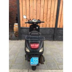 Scooter met wokstatus BTC Riva 2016