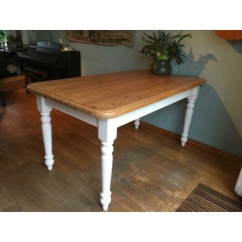 Grenen eettafel