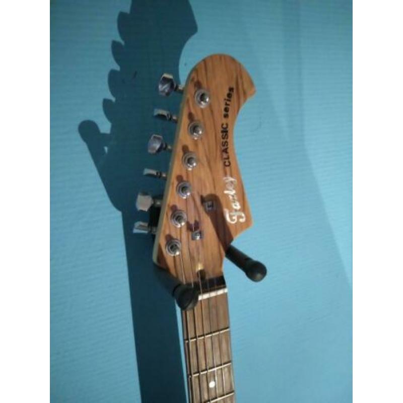 Fazley Cherry Wood, Electrische gitaar