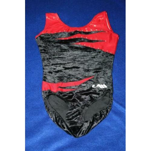 Moreau turnpakje maat 14A (146-152) "holographic red-black"
