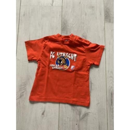 FC Utrecht shirtje maat 74/80.
