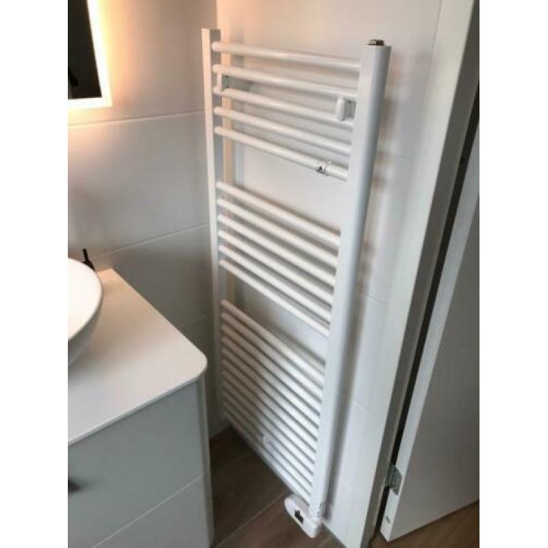 Handdoekradiator - DL Radiators - Richmond - nieuw verpakt